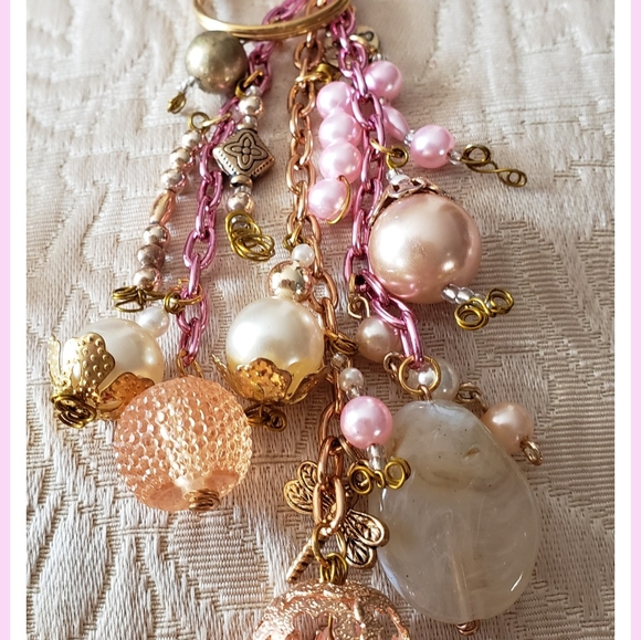 Pink & Goldtone Purse/ Keychain Handmade One Of A Kind NEW - Picture 3 of 7